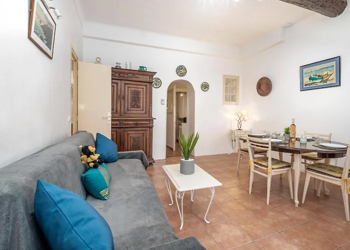 Apartment Rue De La Pompe By Interhome