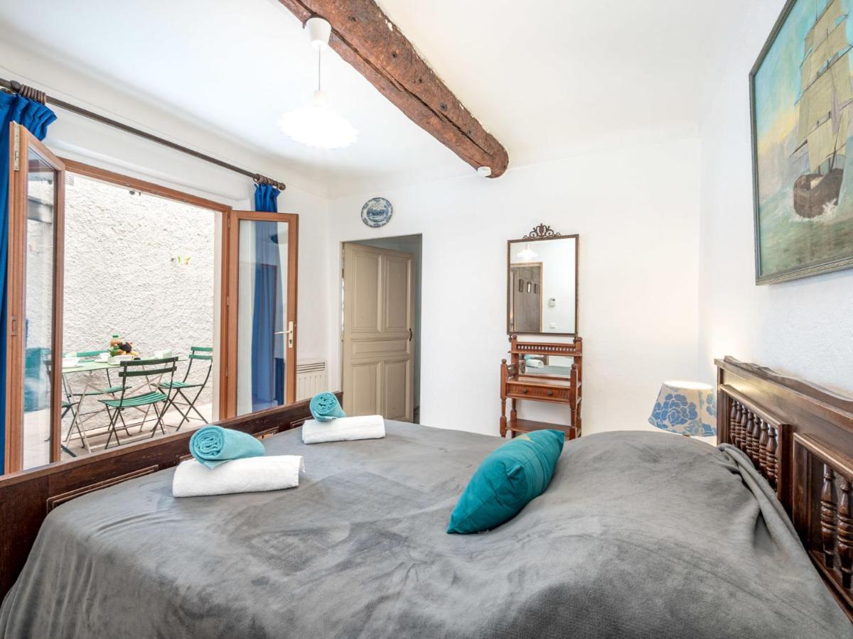 Rue De La Pompe By Interhome Apartment *